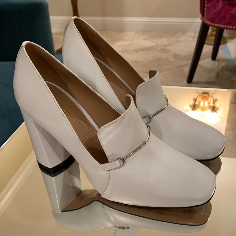 Leather Lewit Italian shoes. Worn once.